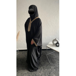 Abaya Atiya noire